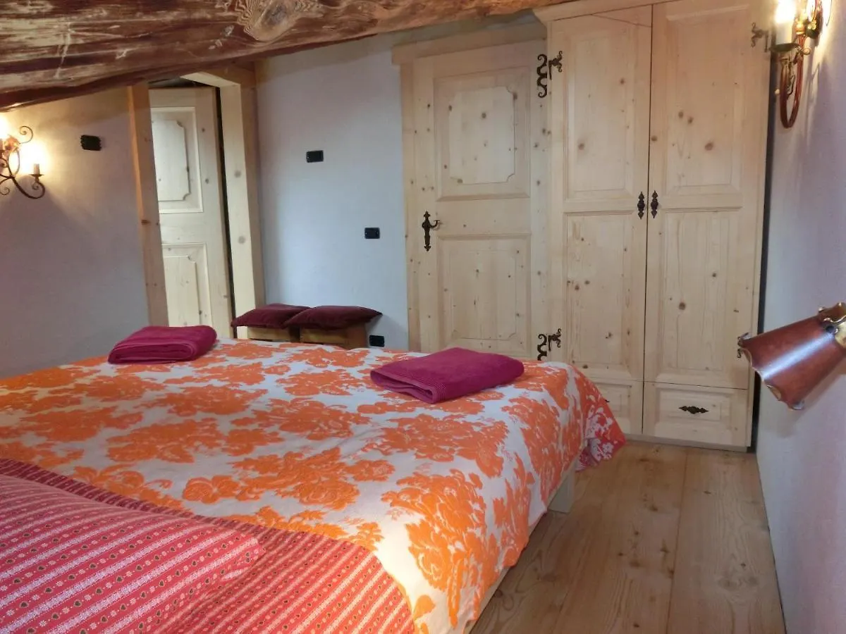 Partel Loudge Apartment Cortina d'Ampezzo 0*,  Italy