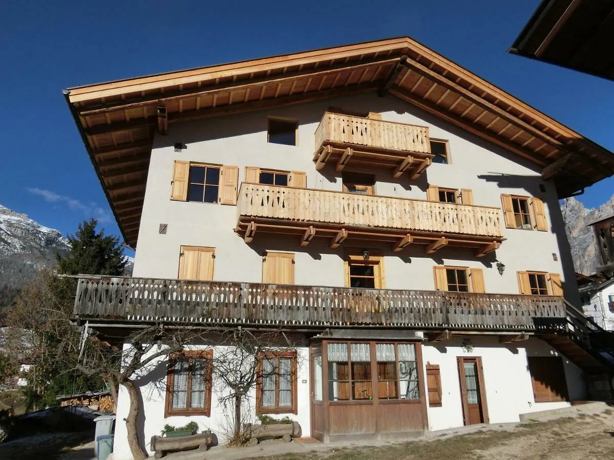 Partel Loudge Apartment Cortina d'Ampezzo 0*,  Italy